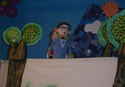 Организация и проведение детского праздничного кукольного спектакля Приключение Иринки