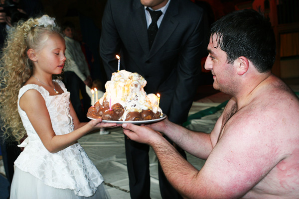 Бои сумо, проведение и организация детского праздника в Москве
